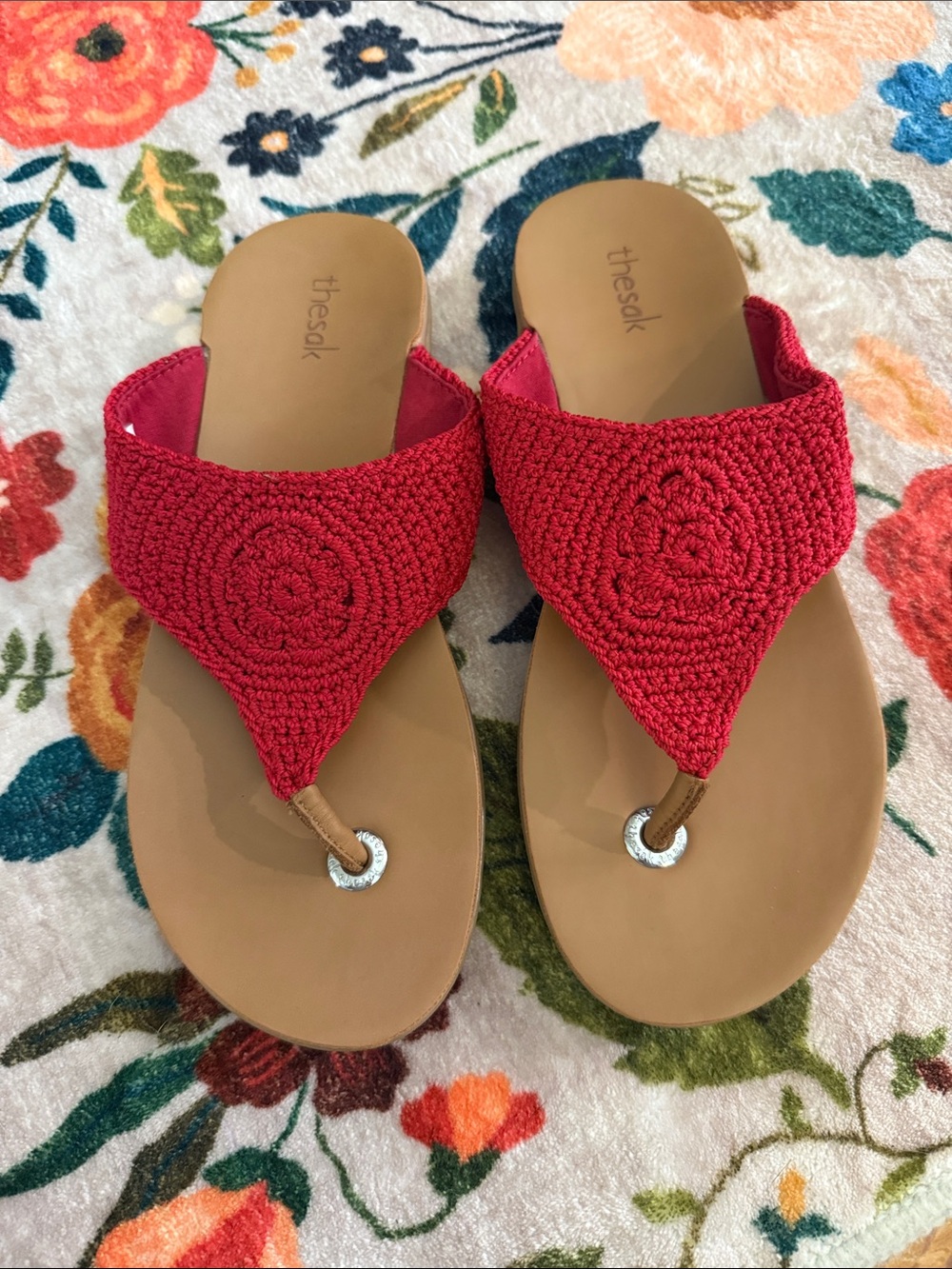 NWOT The Sak Red Crochet Thong Sandals with Tan Footbed